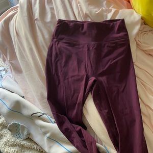 plum fabletics motion 365 leggings